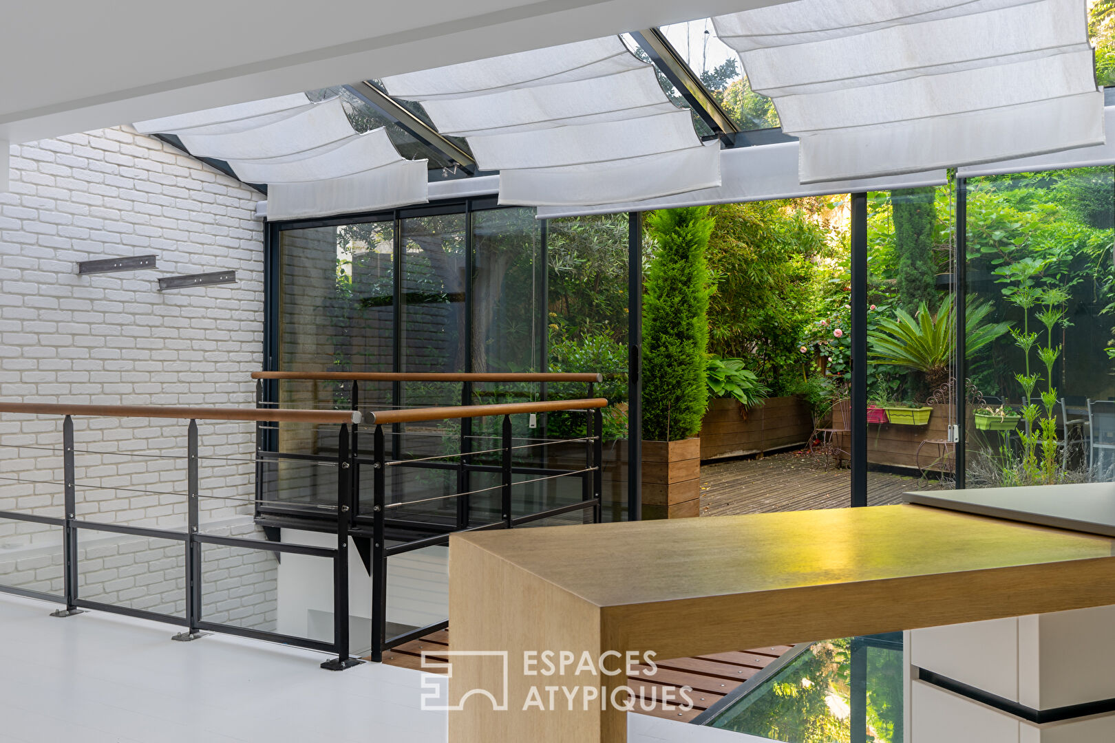 Nantes Triangle d’Or, magnifique loft de 153 m² avec terrasse