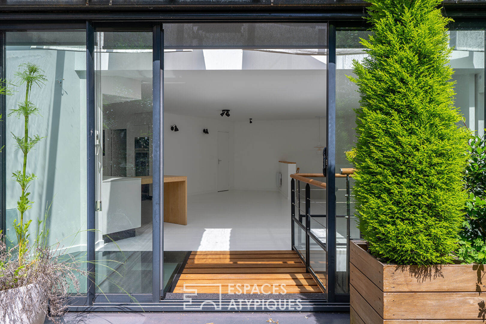 Nantes Triangle d’Or, magnifique loft de 153 m² avec terrasse