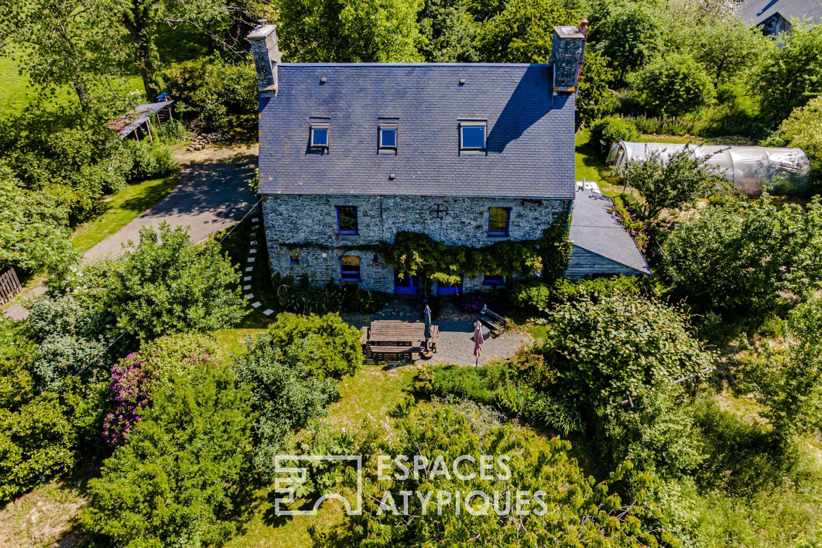 Charming house on the road to Mont Saint Michel