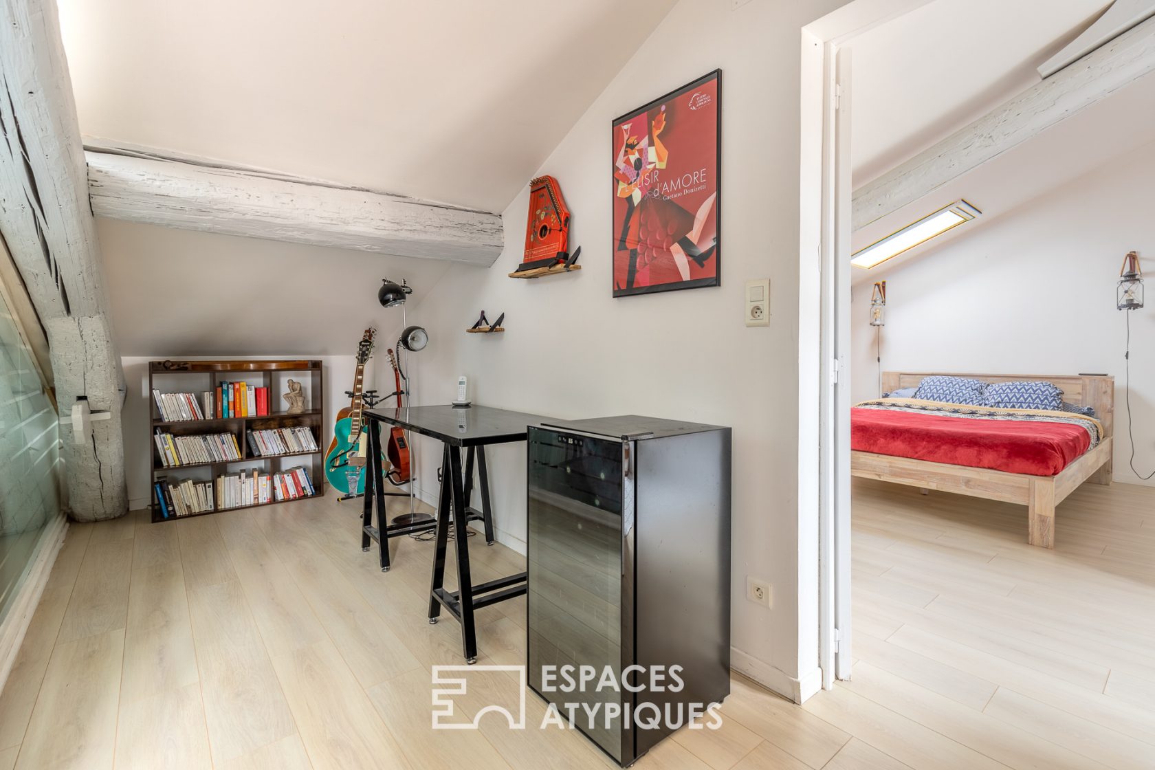 Appartement de caractère lové sous les toits