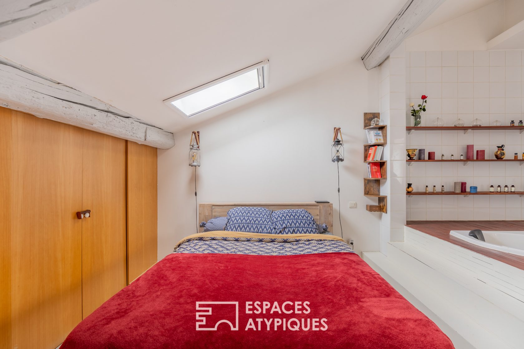 Appartement de caractère lové sous les toits