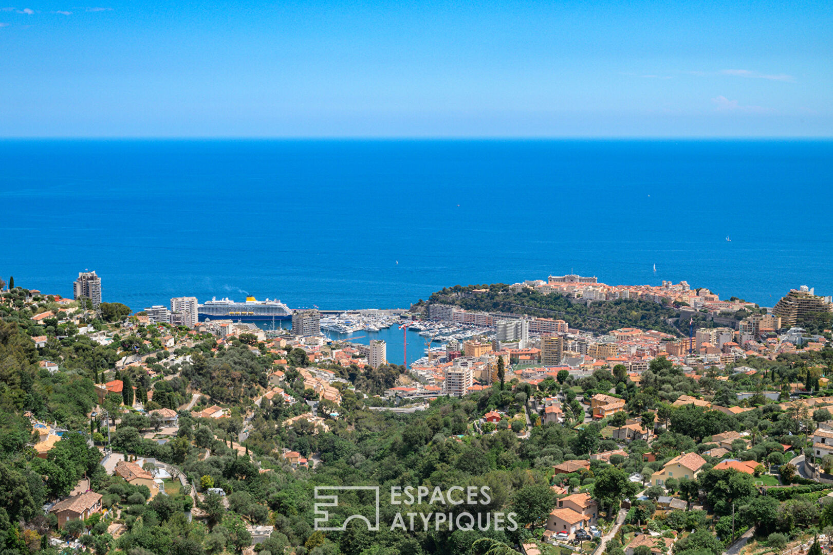 Exceptional Architect Villa with contemplative sea view in La Turbie
