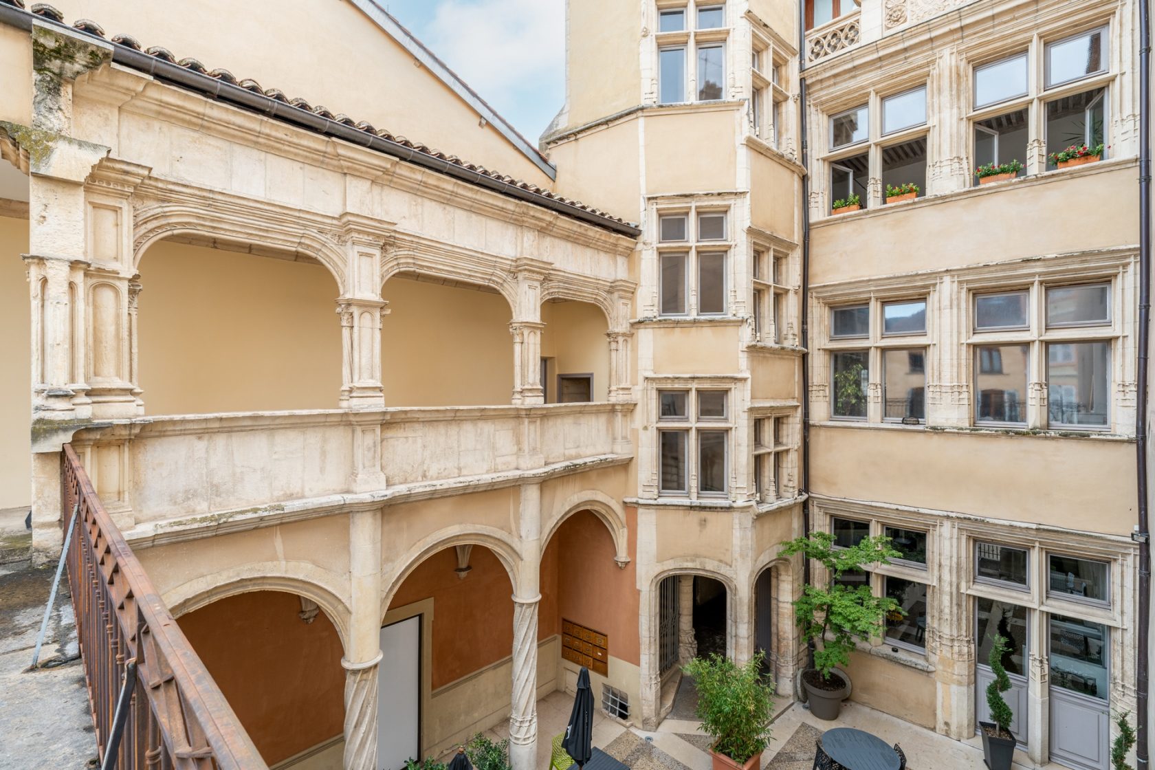 Appartement rénové dans le centre historique de Villefranche sur Saône