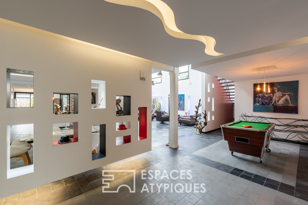 Large-format loft, swimming pool and patio