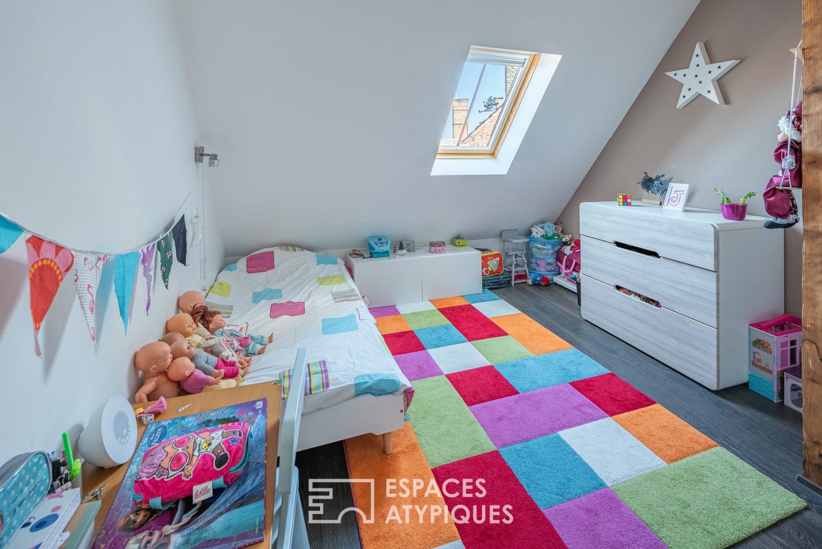 Dernier étage en duplex avec vue sur les quais