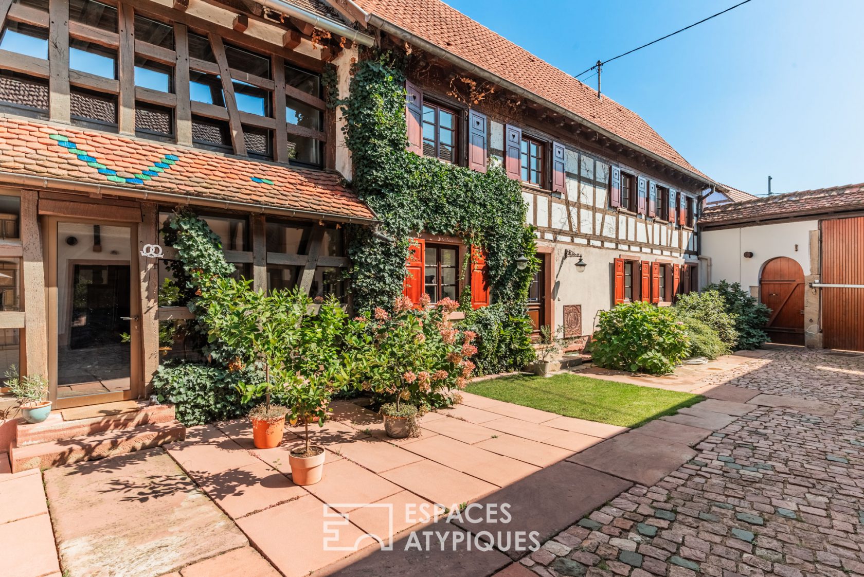 Exceptional farmhouse just outside Strasbourg