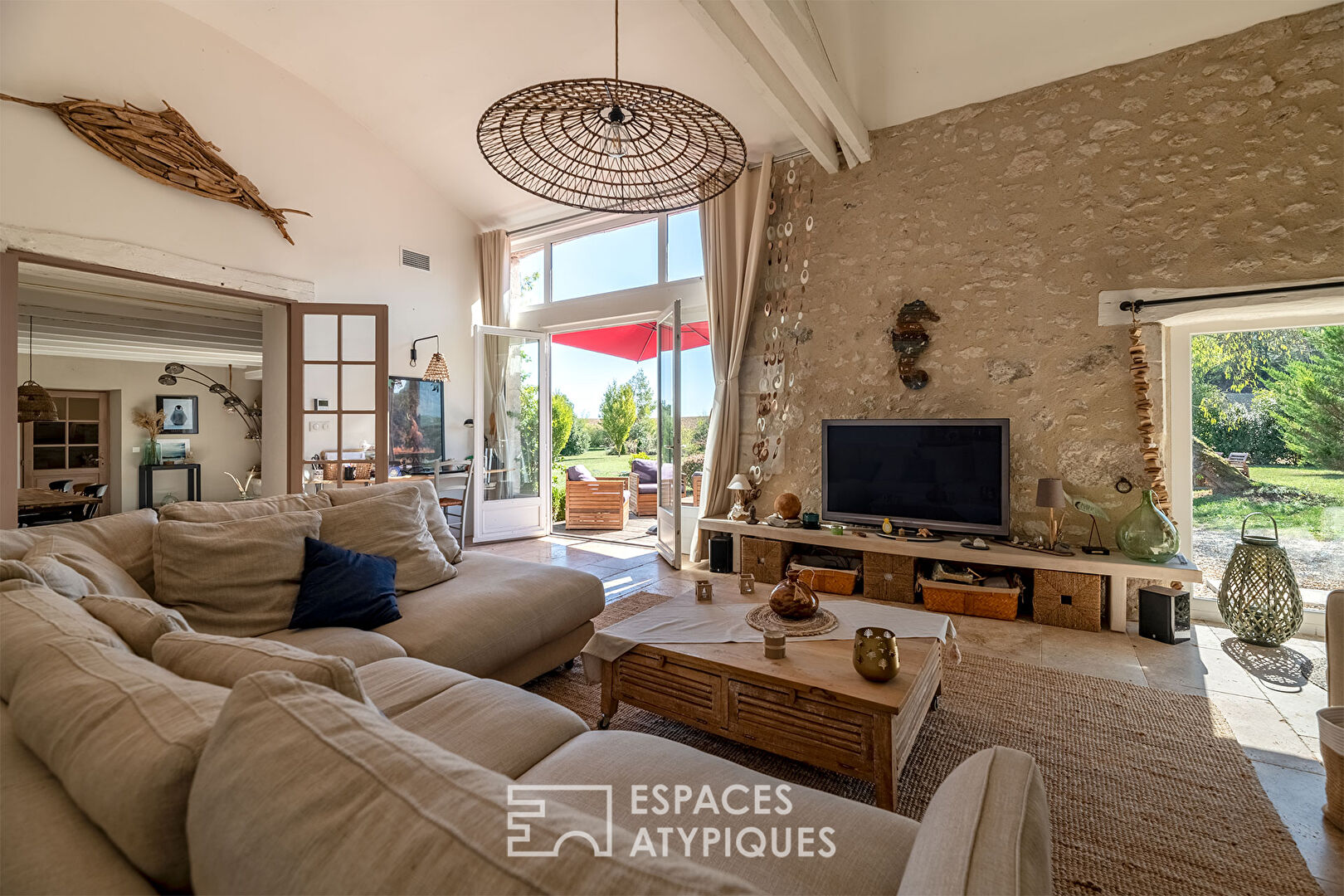 House with a seaside atmosphere perched on its hillside.