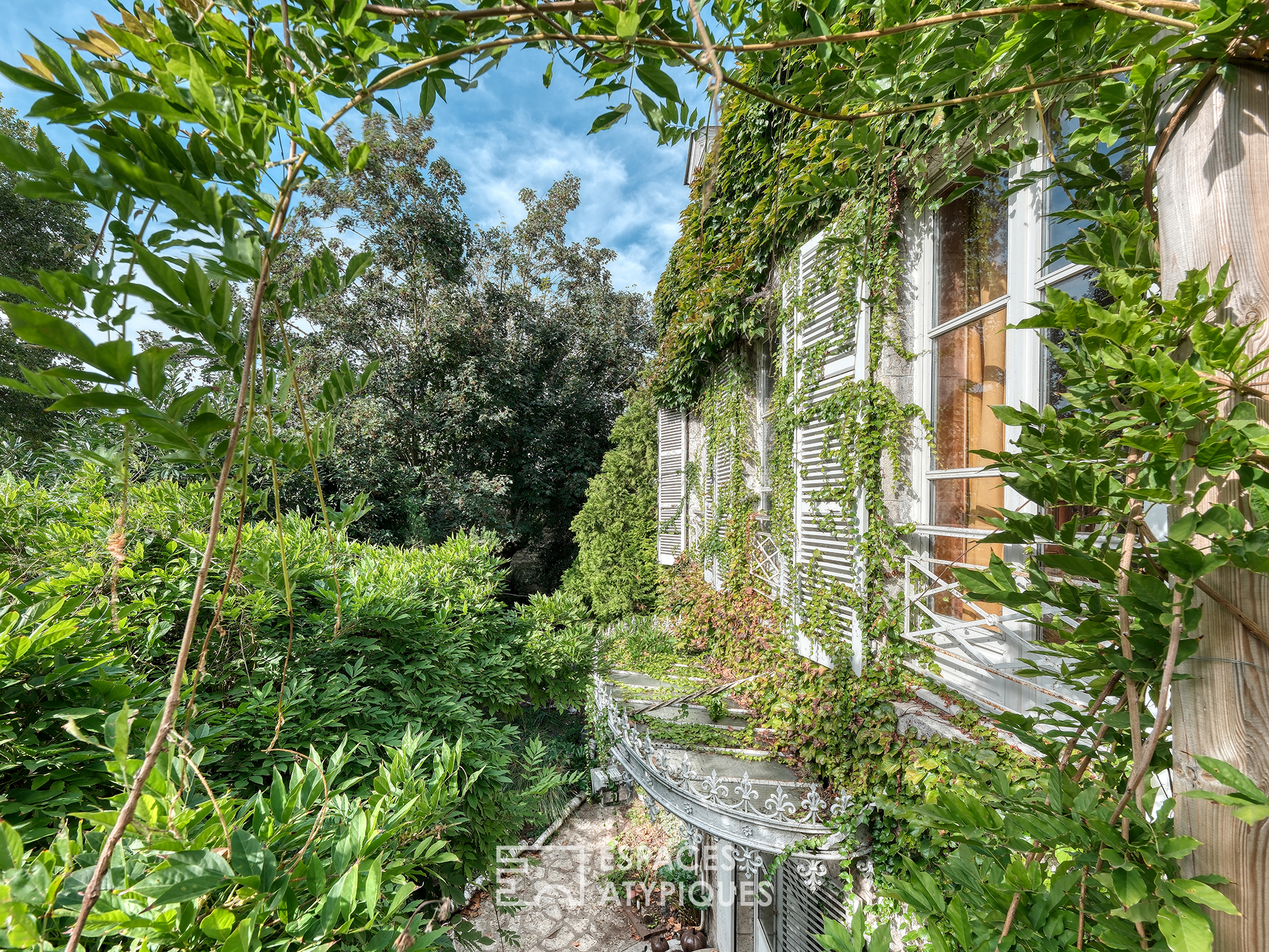 Maison de caractère à sublimer proche de la Loire
