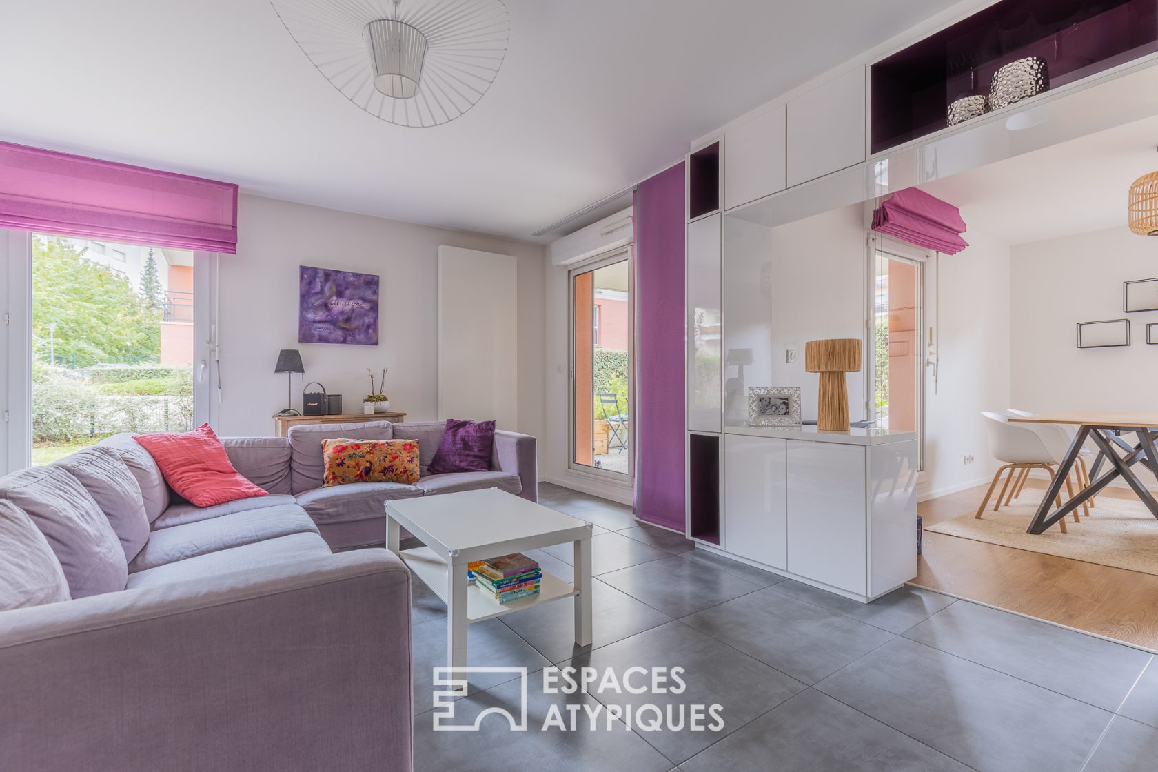 Appartement et son jardin dans une résidence de standing avec piscine