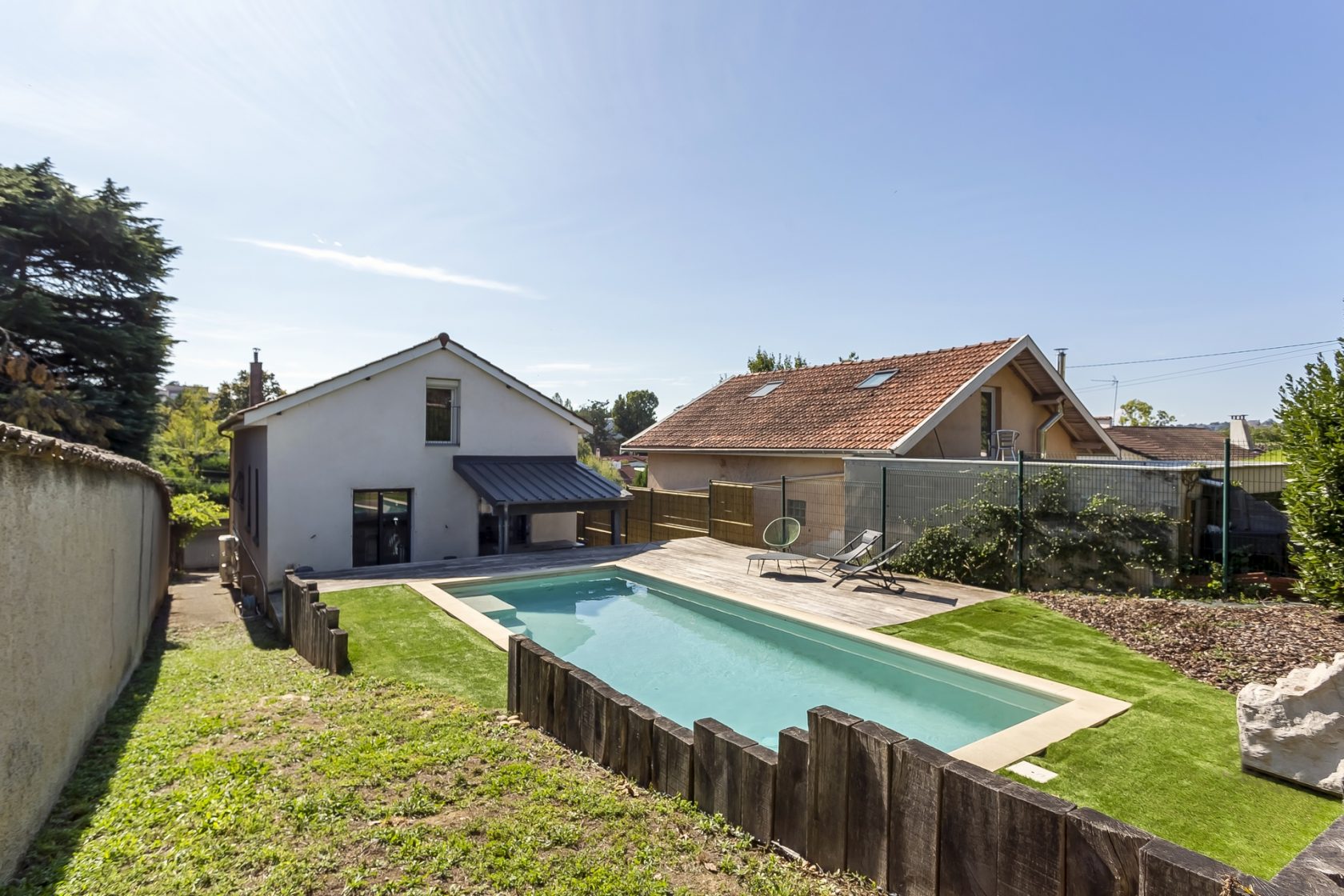 House with swimming pool in Caluire-et-Cuire
