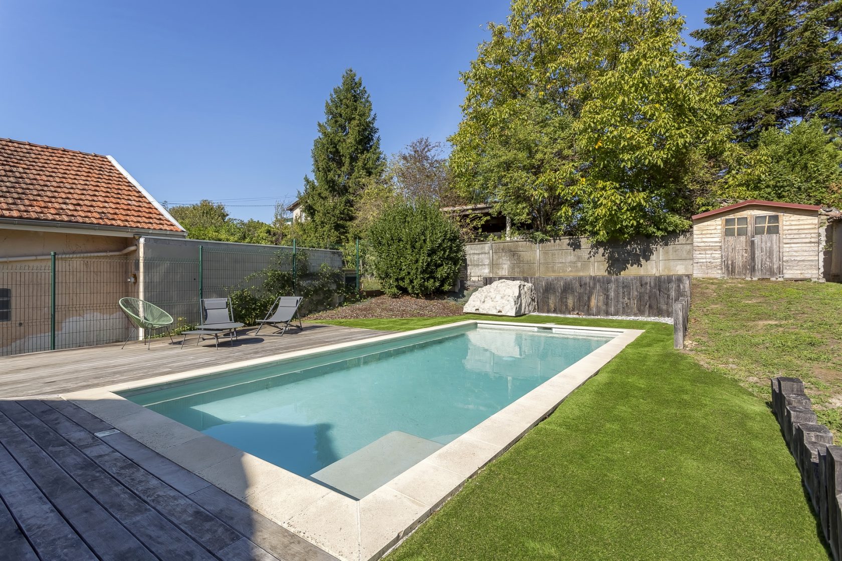 House with swimming pool in Caluire-et-Cuire