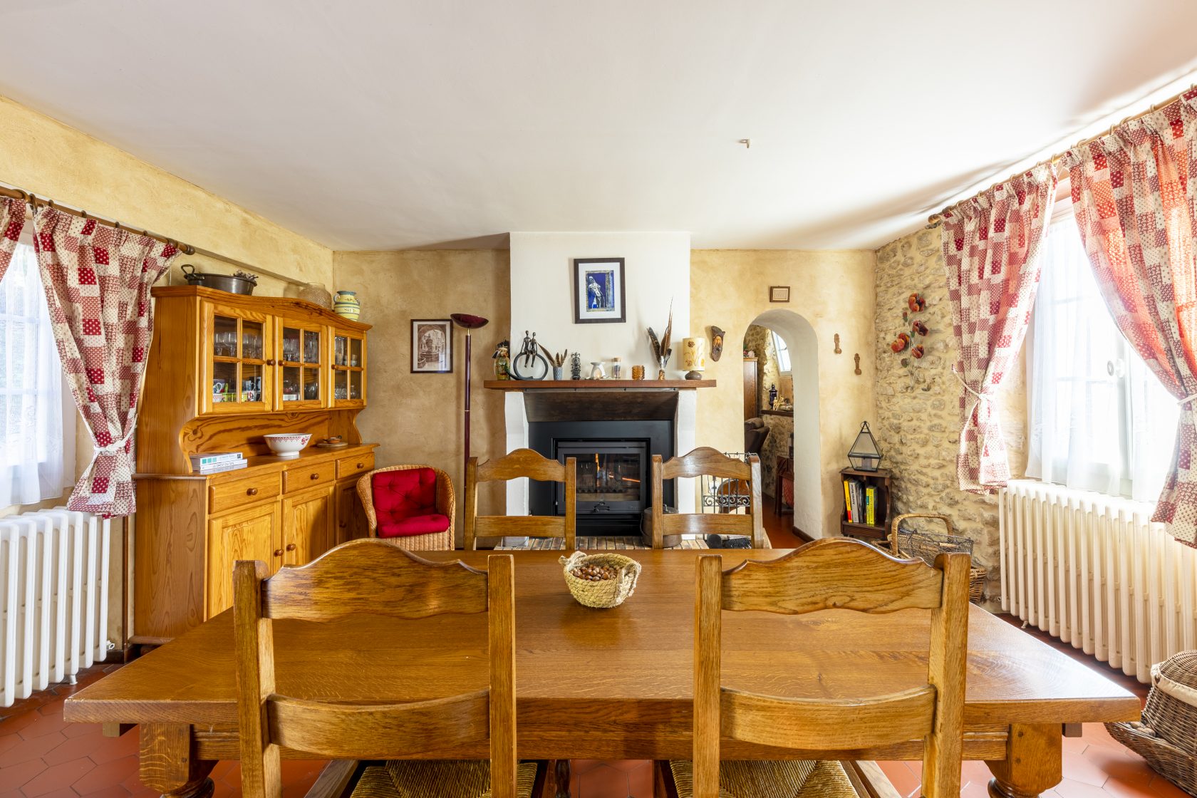 Maison en pierre du Vexin avec dépendance à aménager