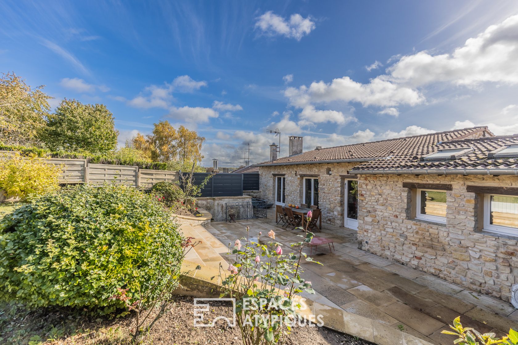 Authentique maison de village et son jardin