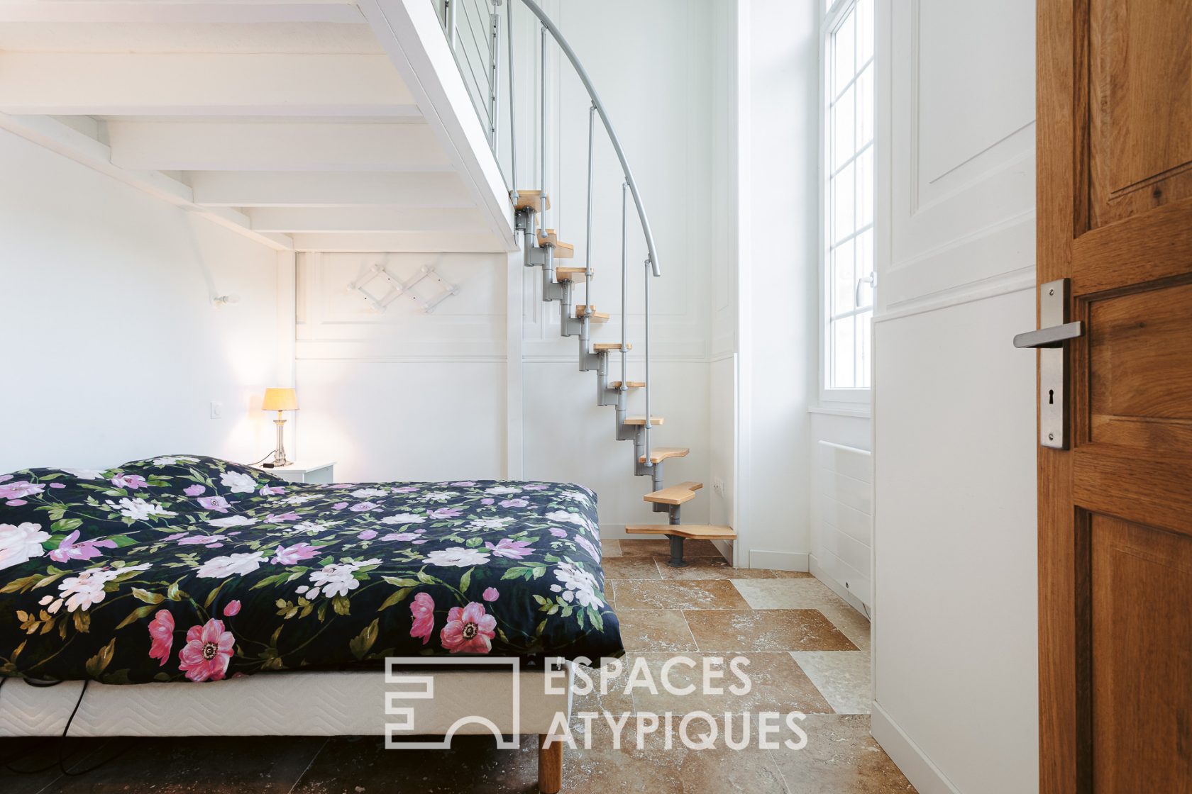 Appartement avec jardin dans un château