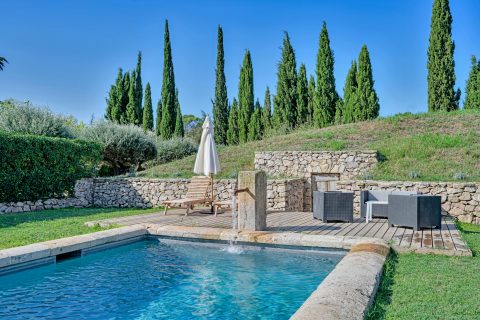 Exceptional estate with bastide, outbuildings and century-old park