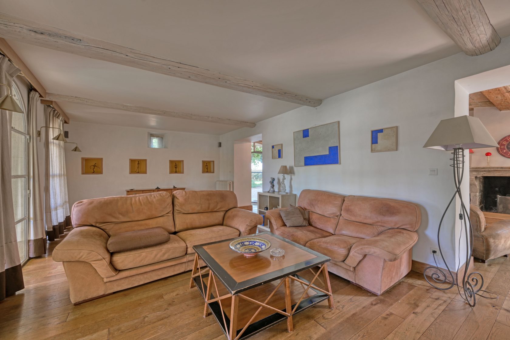 Exceptional estate with bastide, outbuildings and century-old park