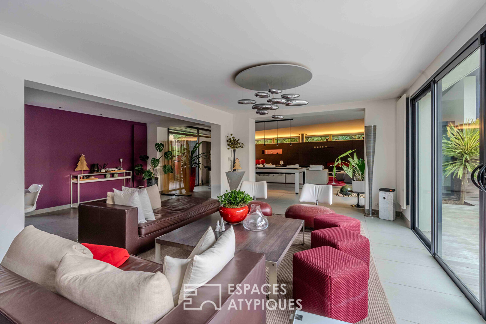 The Family Villa