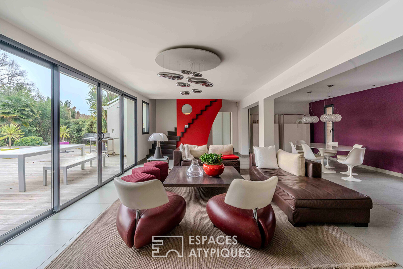 The Family Villa