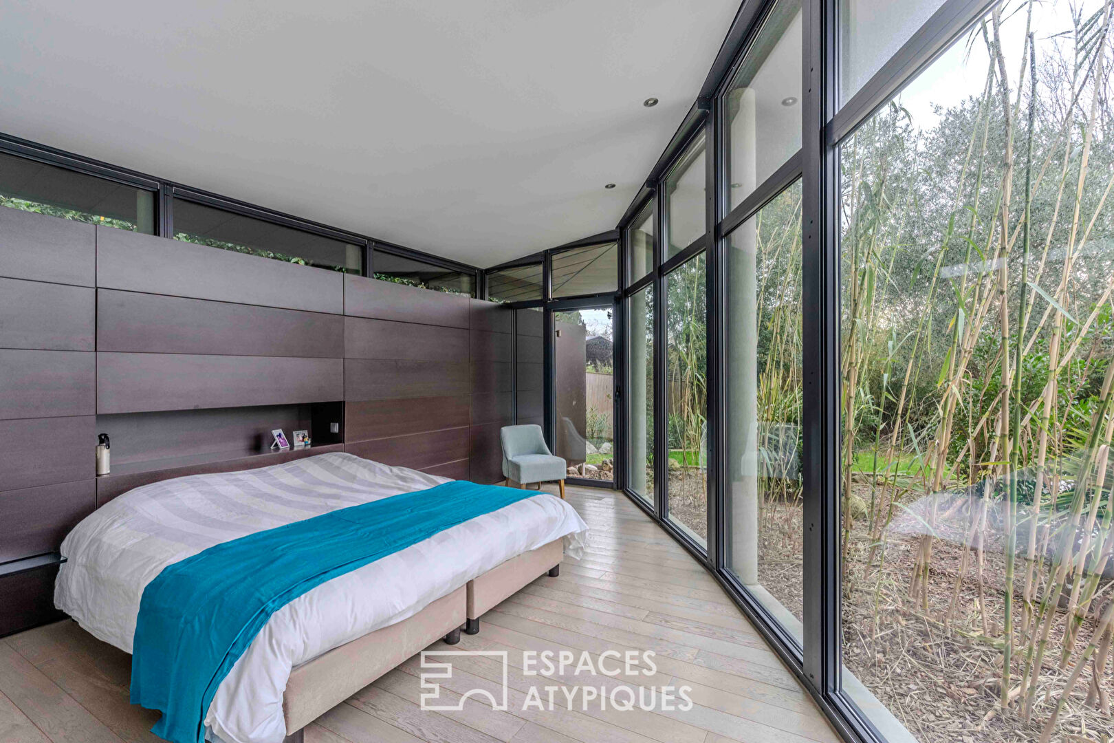 The Family Villa