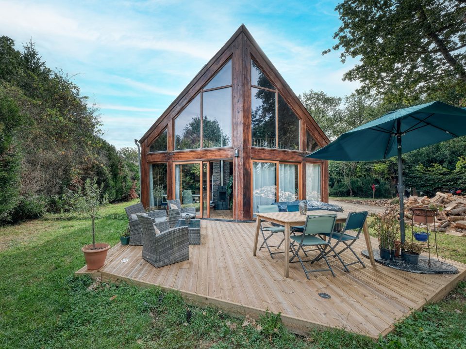 Maison en bois ouverte sur la nature - Espaces Atypiques Chartres