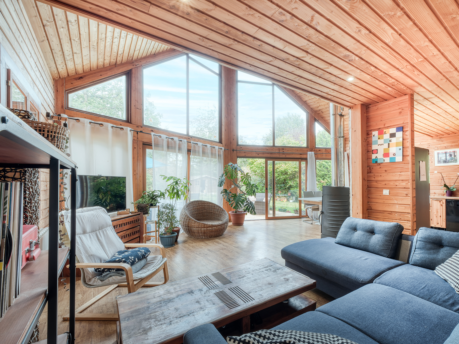 Maison en bois ouverte sur la nature - Espaces Atypiques Chartres