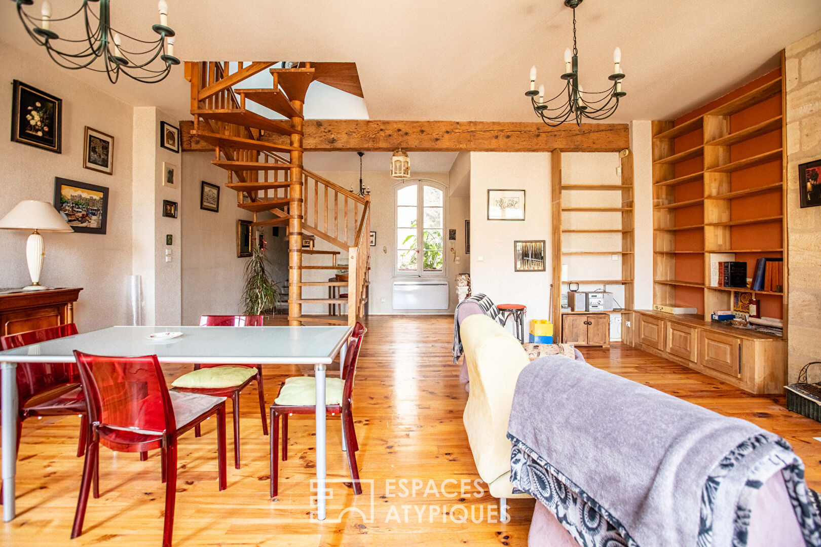 Appartement avec terrasse et vue imprenable sur la Flèche Saint-Michel