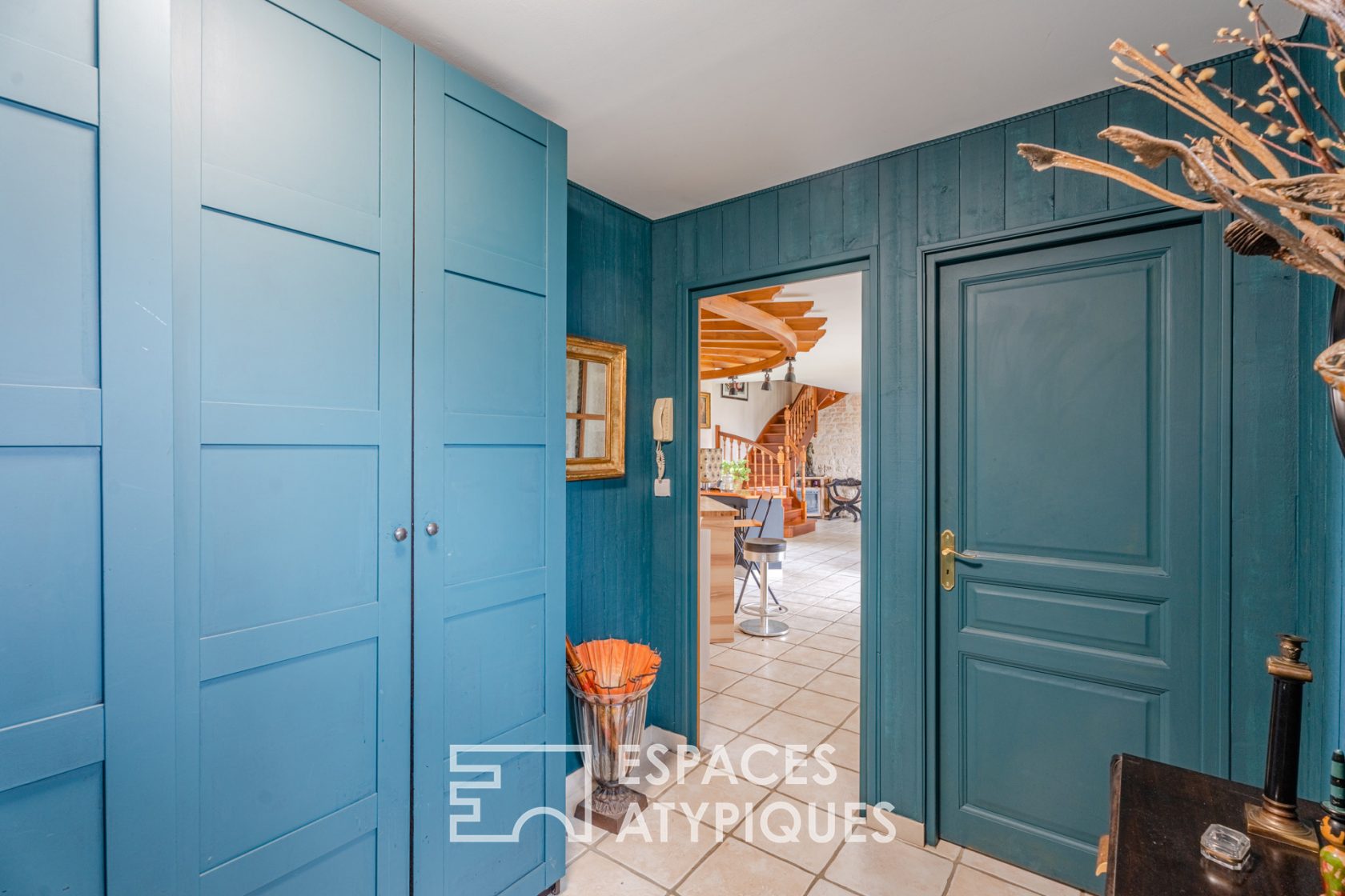 Charming renovated property and guest rooms near Valognes