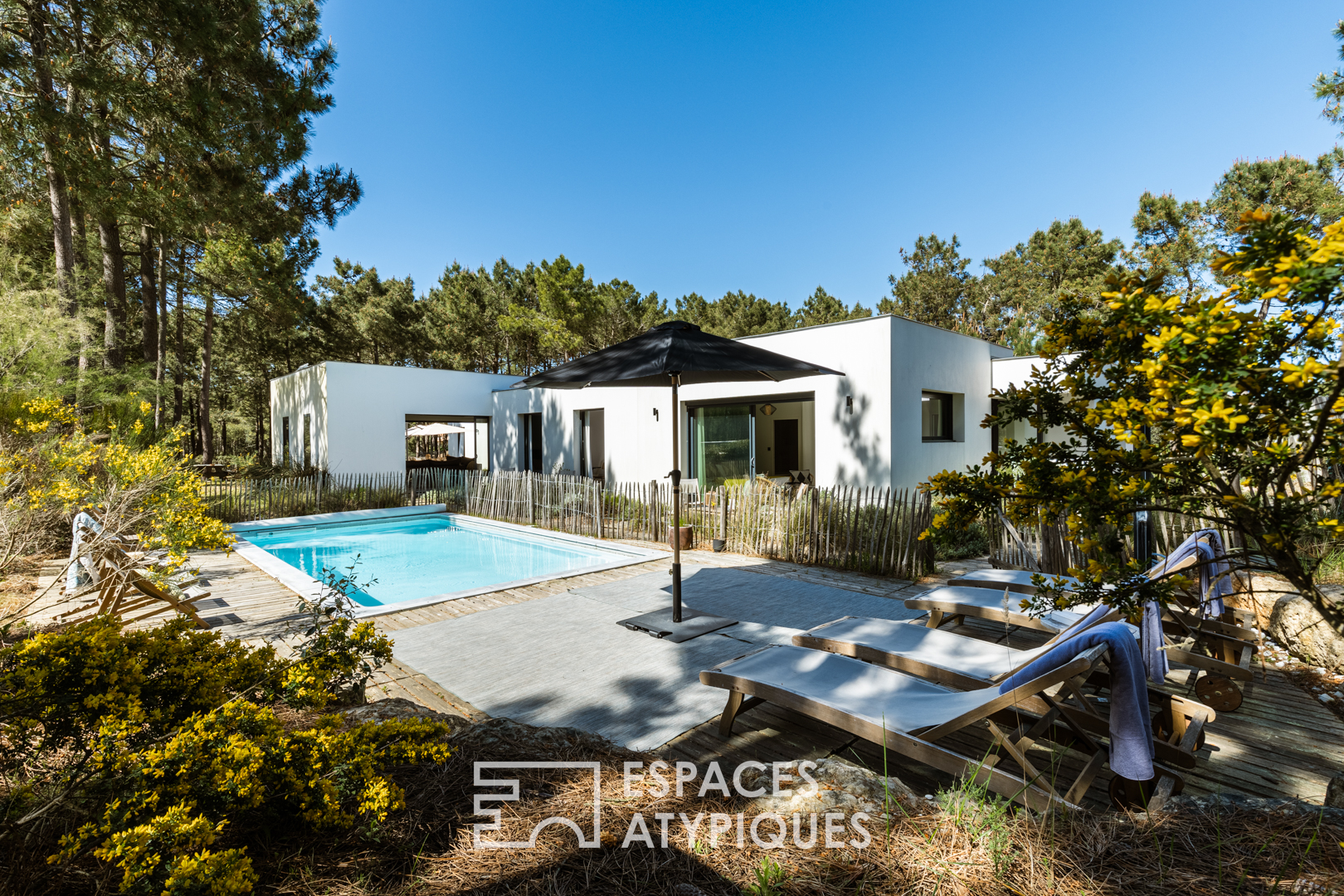 Villa d’architecte avec vue sur le Golf