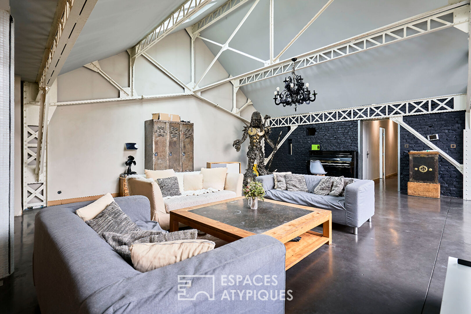 Loft with terrace