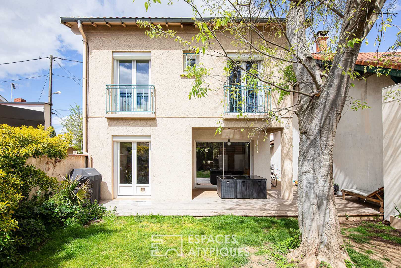 Maison de ville rénovée avec jardin