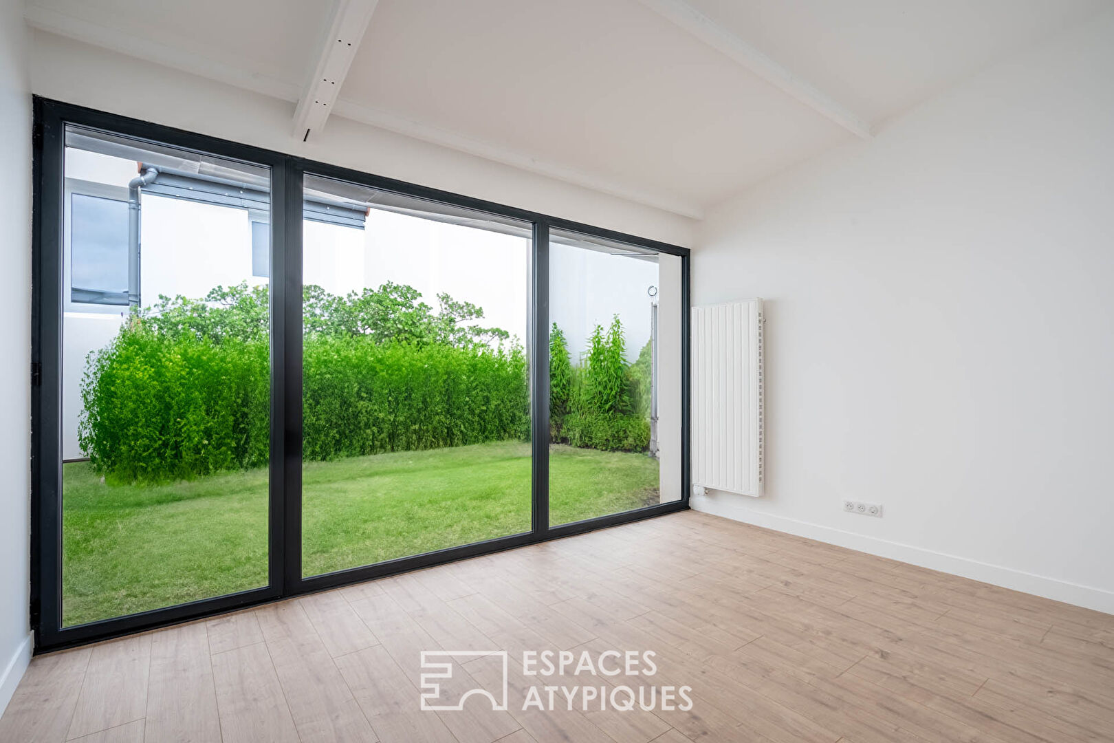 Loft Calme et Lumineux avec Jardin à Maisons-Alfort