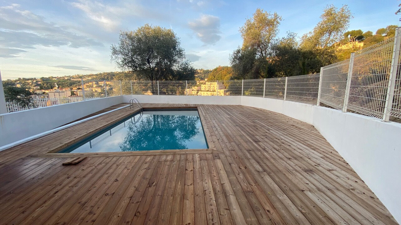 Appartement avec vue mer dans les hauteurs de Nice