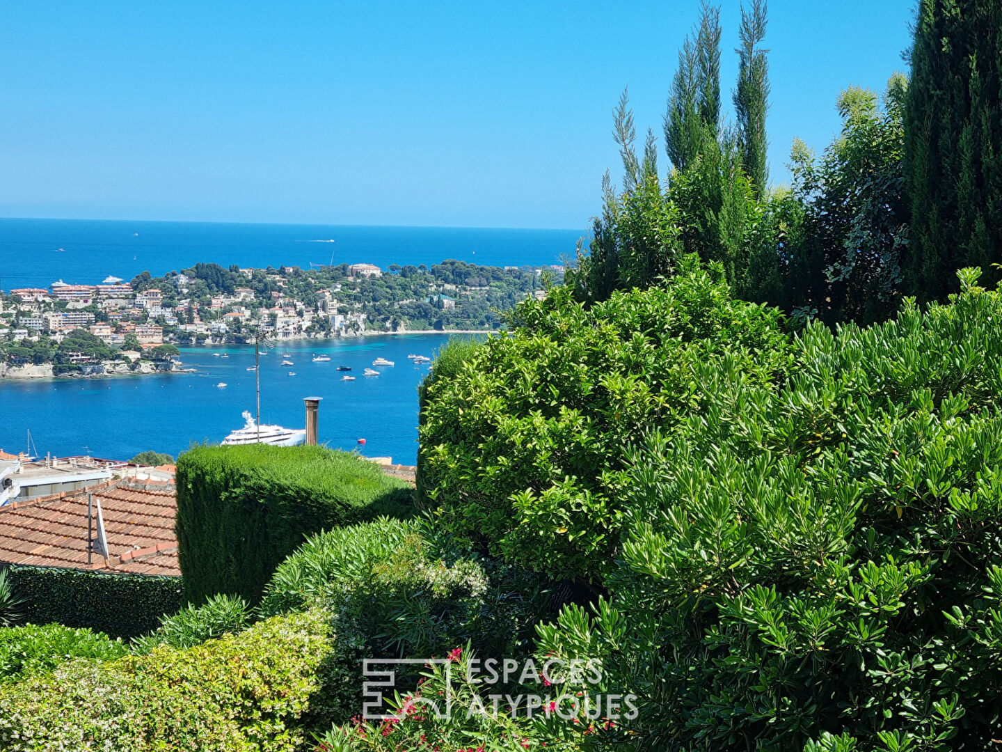 Appartement vue panoramique sur la baie de Villefranche