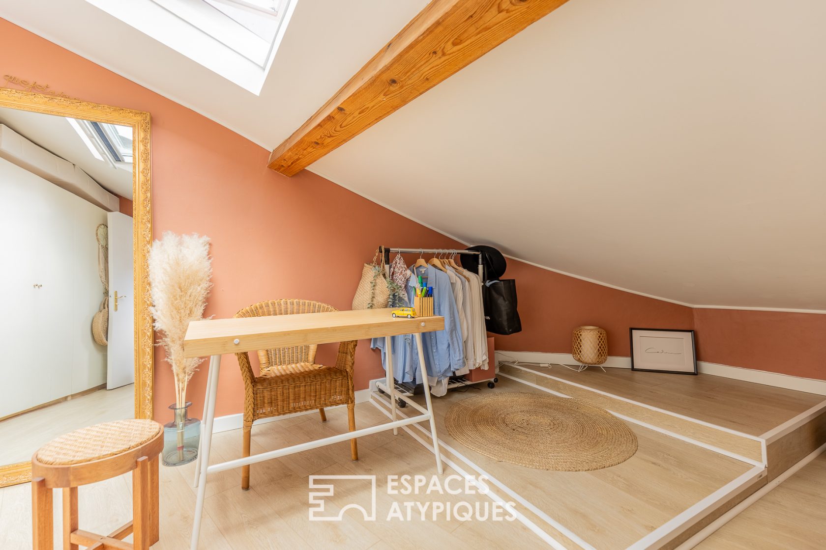 Duplex de charme sous les toits