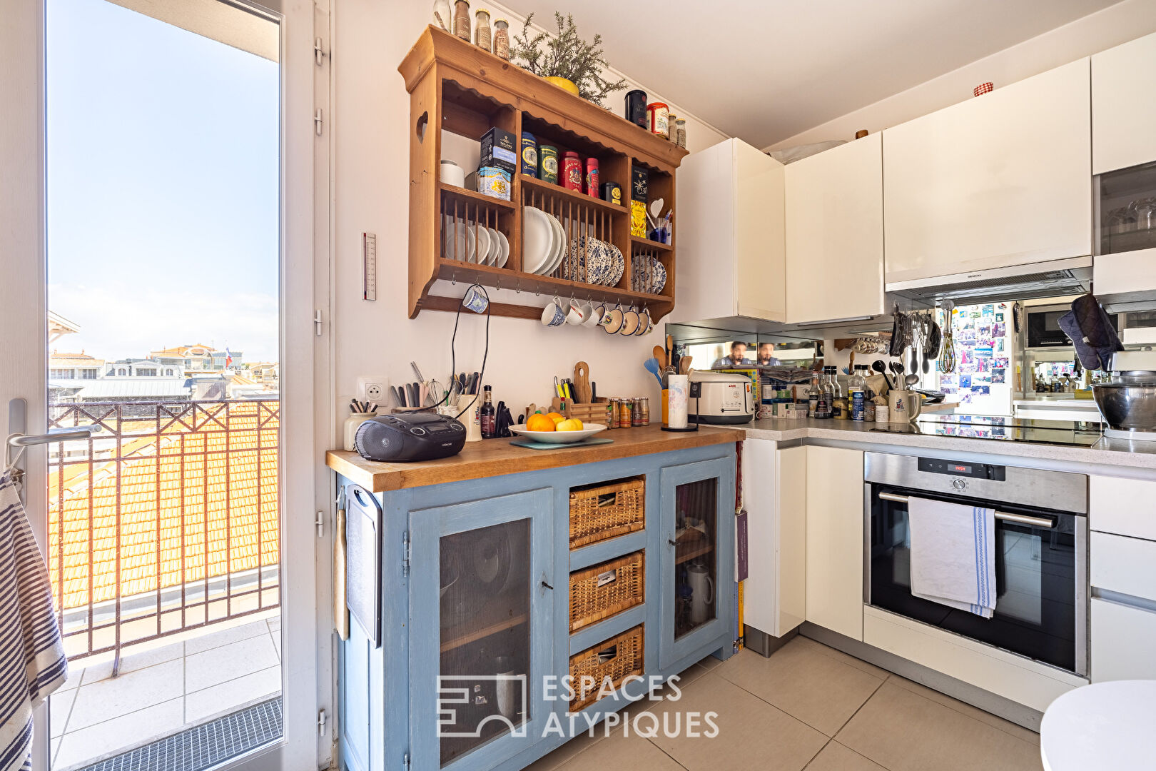 Exceptional top floor apartment in the center of Arcachon
