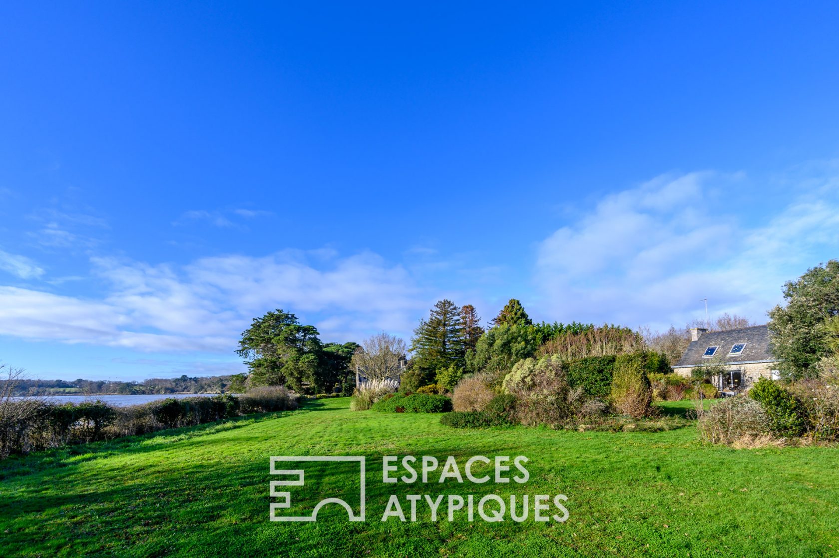 House with exceptional view of the Vilaine