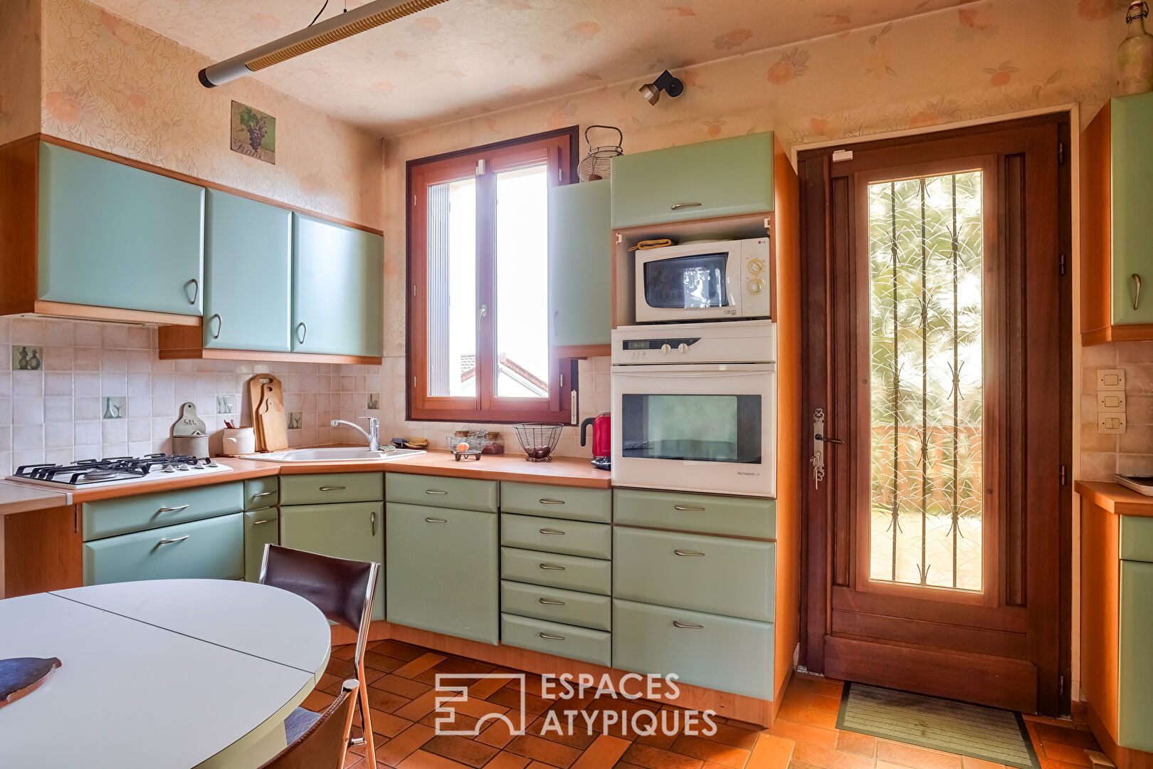 Maison avec terrasse et jardin au calme quartier Coteaux