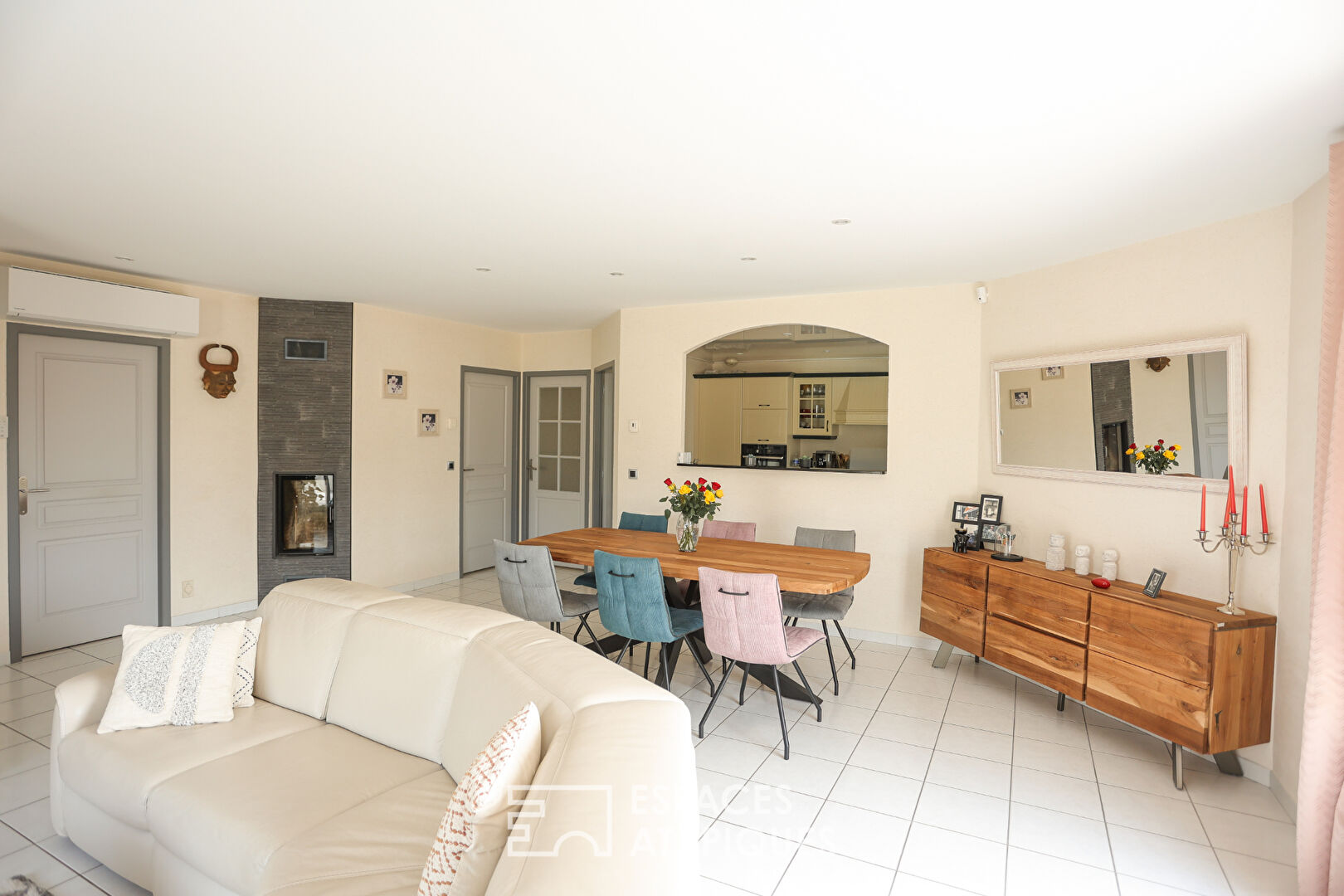 Charmante maison de plain pied avec piscine