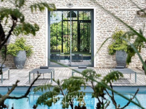 Longère avec piscine et sa grange contemporaine