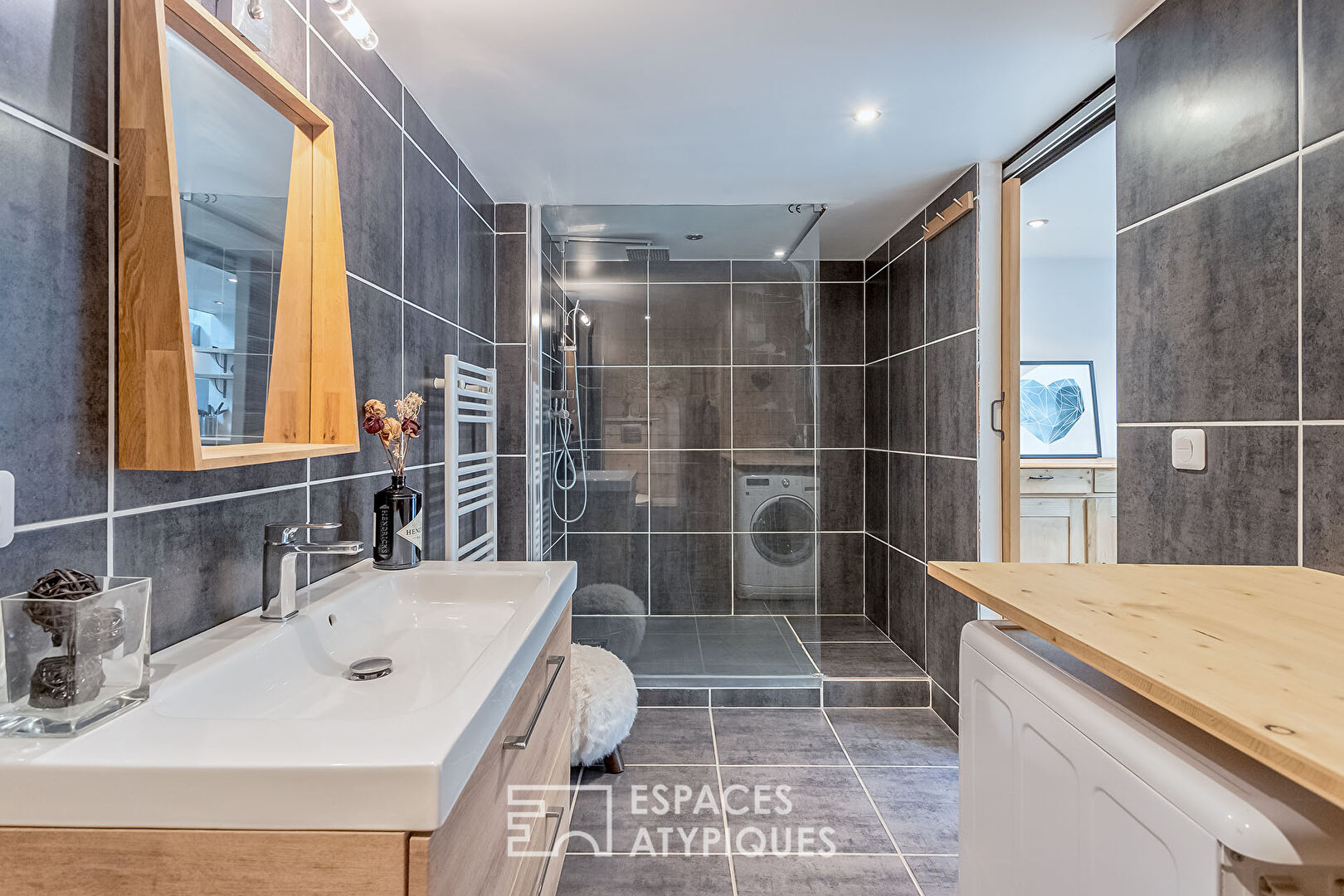 Duplex contemporain avec terrasse