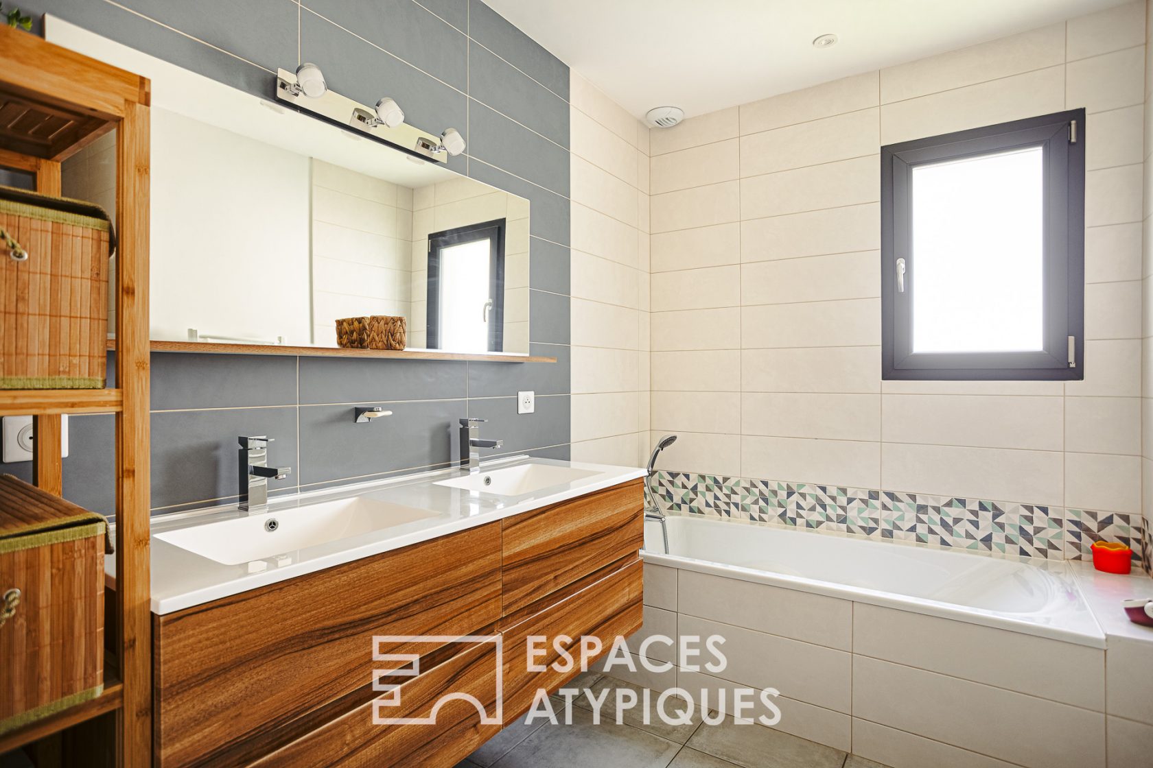Maison d’architecte familiale au coeur du Marais Poitevin