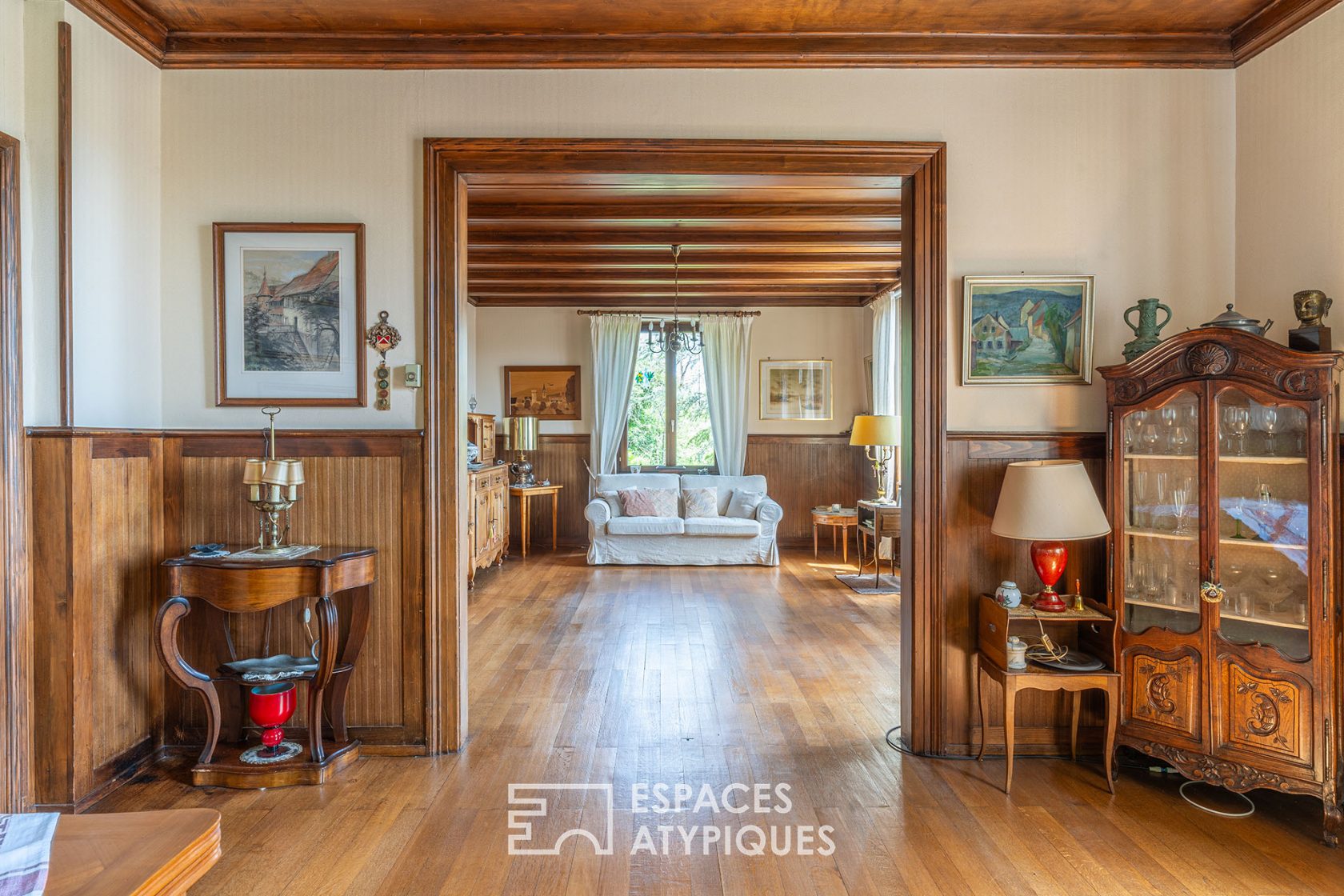 Maison années 30 perchée sur les hauteurs du Mont National