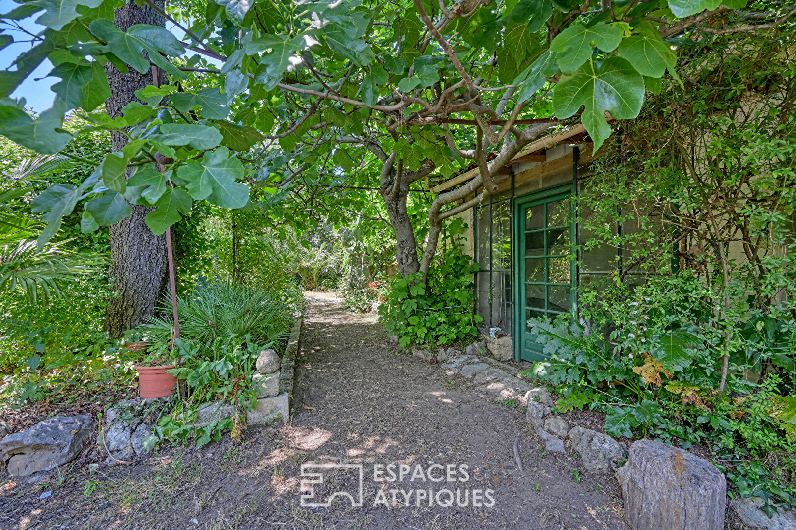 Sublime appartement avec jardin en ville à Montpellier – Arceaux