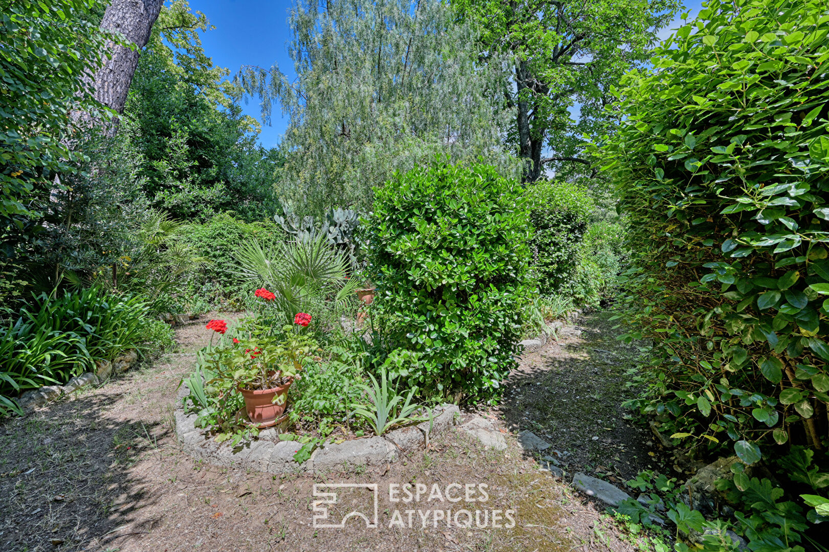 Sublime appartement avec jardin en ville à Montpellier – Arceaux