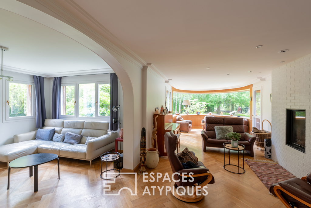 Maison d’architecte et son parc arboré au coeur du golf de Bruz