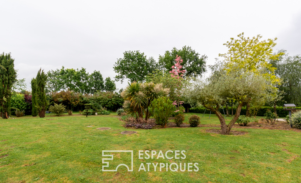 Propriété de campagne, parc arboré et piscine