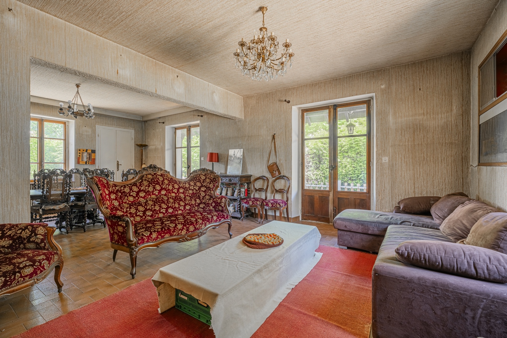 1920s house to renovate in the city center