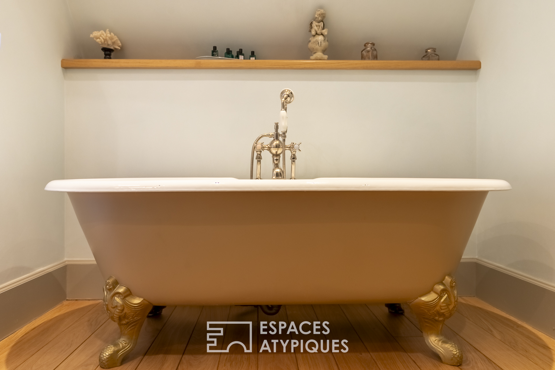 French elegance in this 19th century castle
