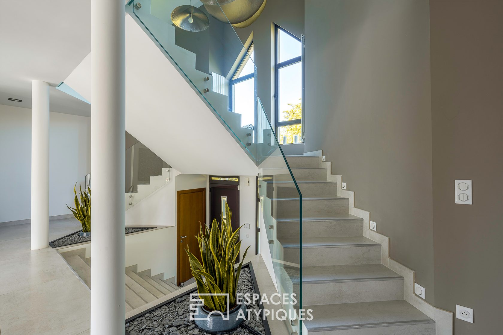 Maison d’architecte contemporaine et sa piscine
