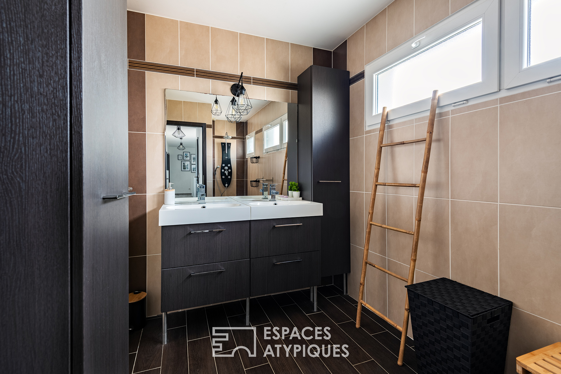 Maison d’architecte contemporaine et sa piscine